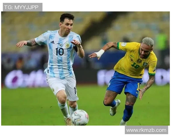 退役足球明星重返赛场现场视频回顾激情瞬间与感人时刻